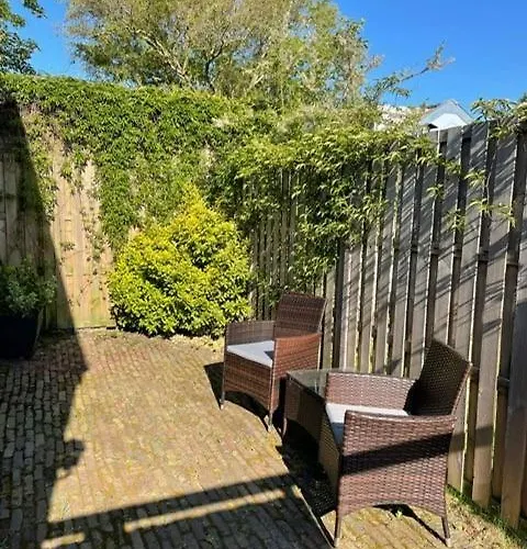 River, Luxe Dichtbij En Duinen